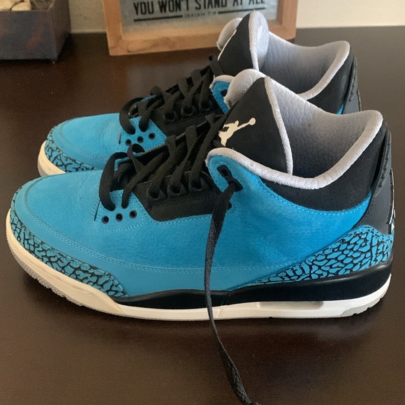 Air Jordan retros - Picture 4 of 5